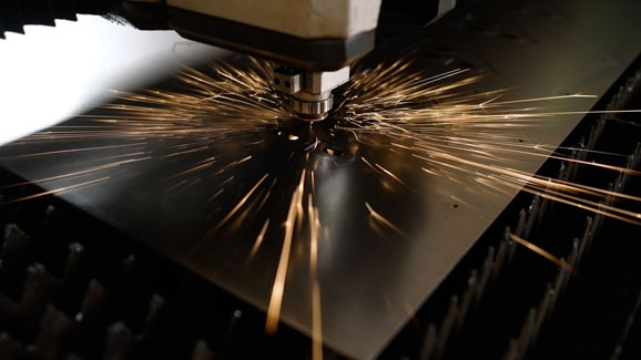 laser cutting of sheet metal